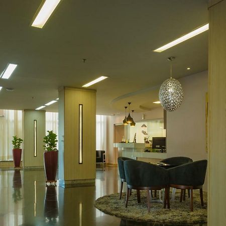 Lindoya Hotel Catalão Eksteriør bilde