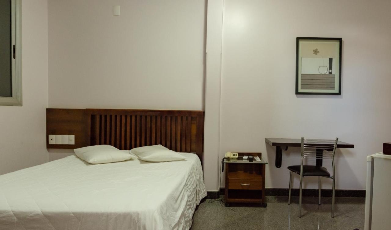 Lindoya Hotel Catalão Eksteriør bilde