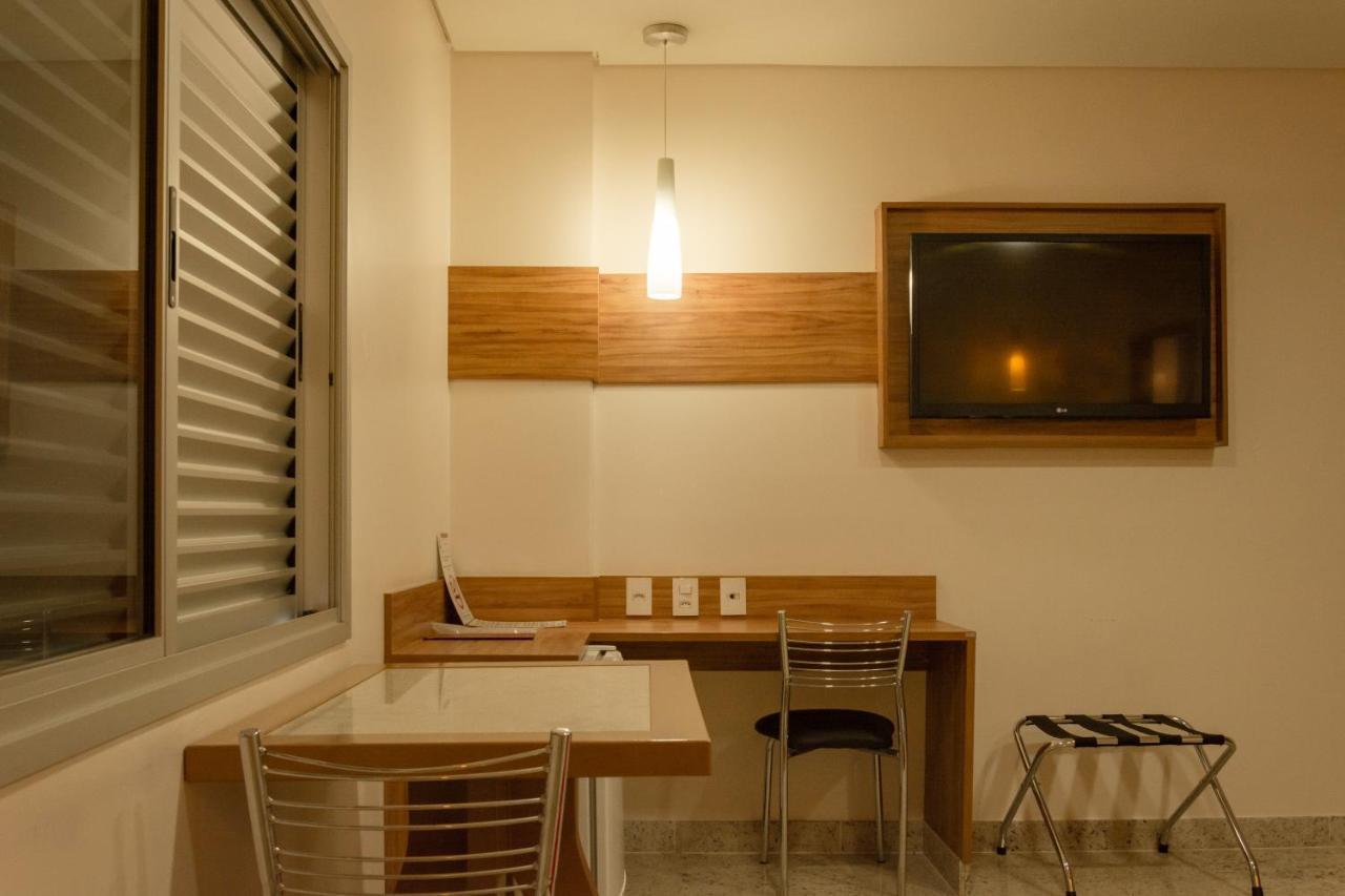 Lindoya Hotel Catalão Eksteriør bilde