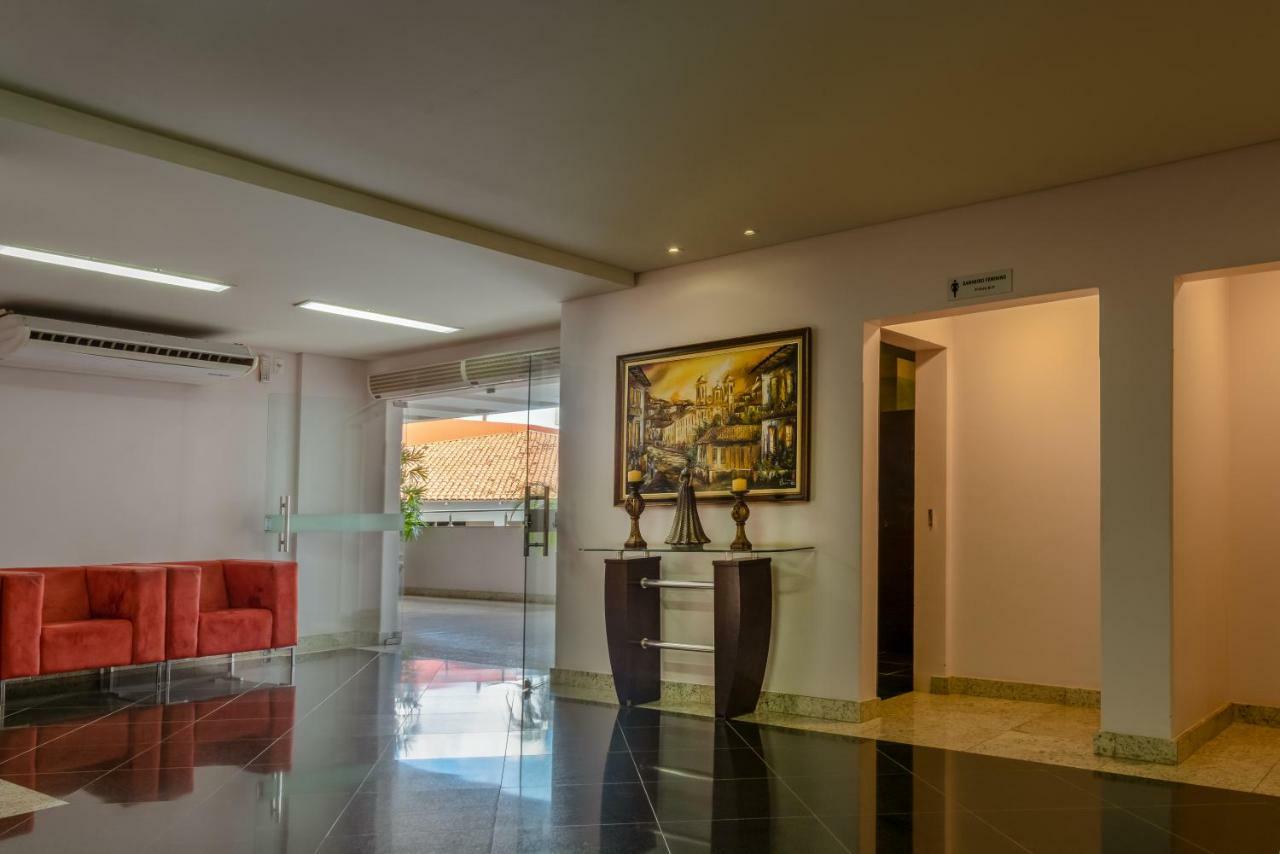 Lindoya Hotel Catalão Eksteriør bilde