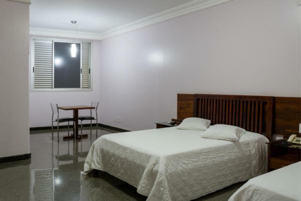 Lindoya Hotel Catalão Eksteriør bilde