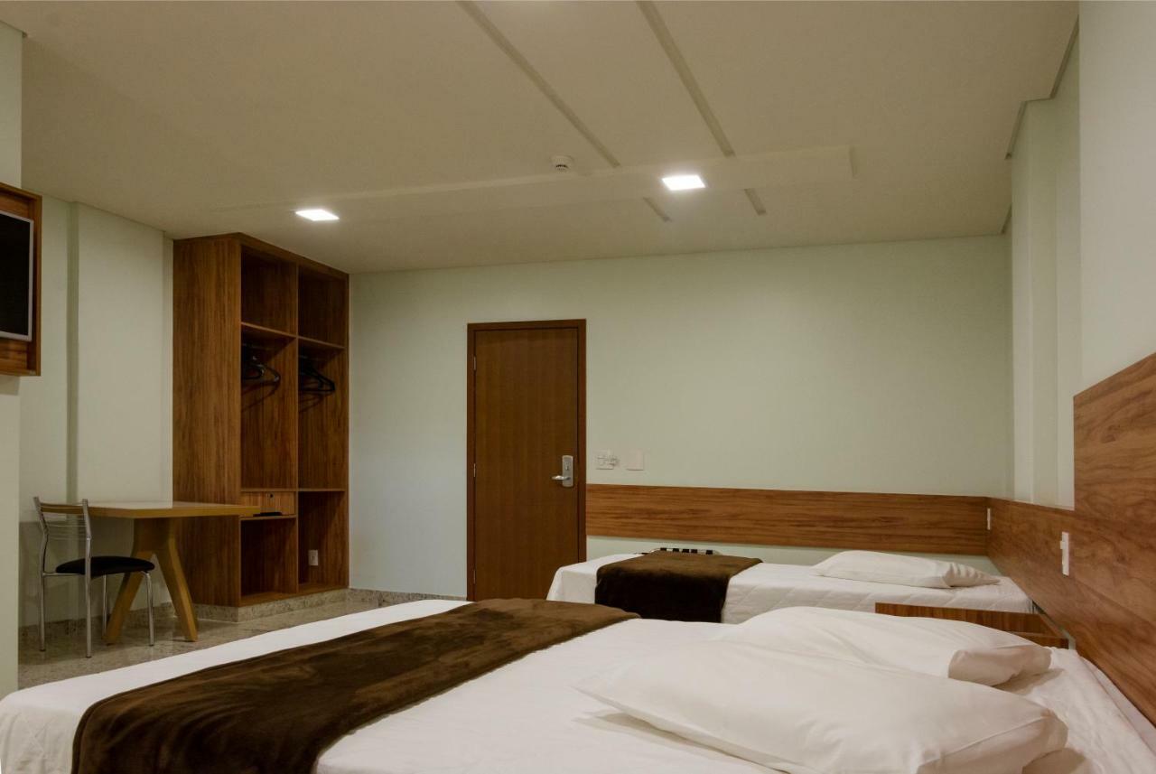 Lindoya Hotel Catalão Eksteriør bilde